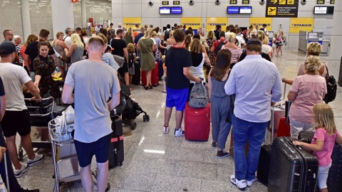 Z powodu strajku Ryanair odwołał loty m.in. z Modlina i z Krakowa do Brukseli i Alicante