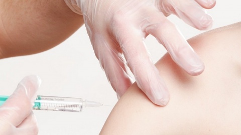 Szumowski: brak szczepień powoduje większą liczbę zachorowań na odrę