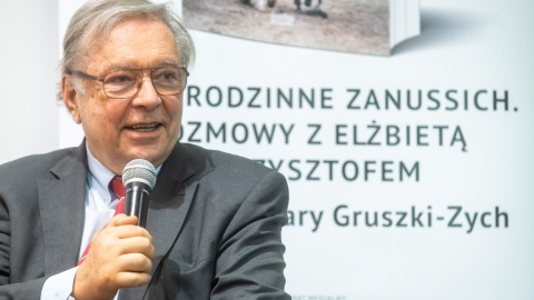 Krzysztof Zanussi w Bydgoszczy. Uhonorowany statuetką od wojewody i europejskim medalem
