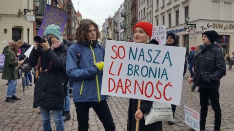 Toruńska Manifa - przeciw przemocy i dyskryminacji