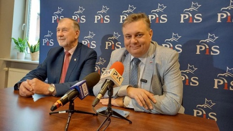 Polacy dali się złapać na obietnice - uważają politycy PiS z Bydgoszczy. Chodzi o podwyżki