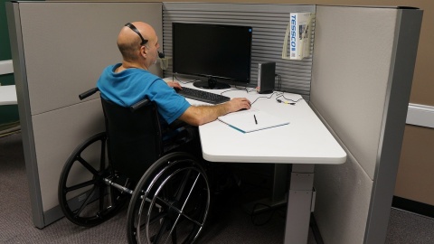 Niepełnosprawni chcący pracować na własny rachunek, mogą się ubiegać o wsparcie
