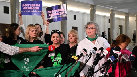 W Sejmie odbyła się debata o przepisach aborcyjnych: komentarze społeczne i polityczne